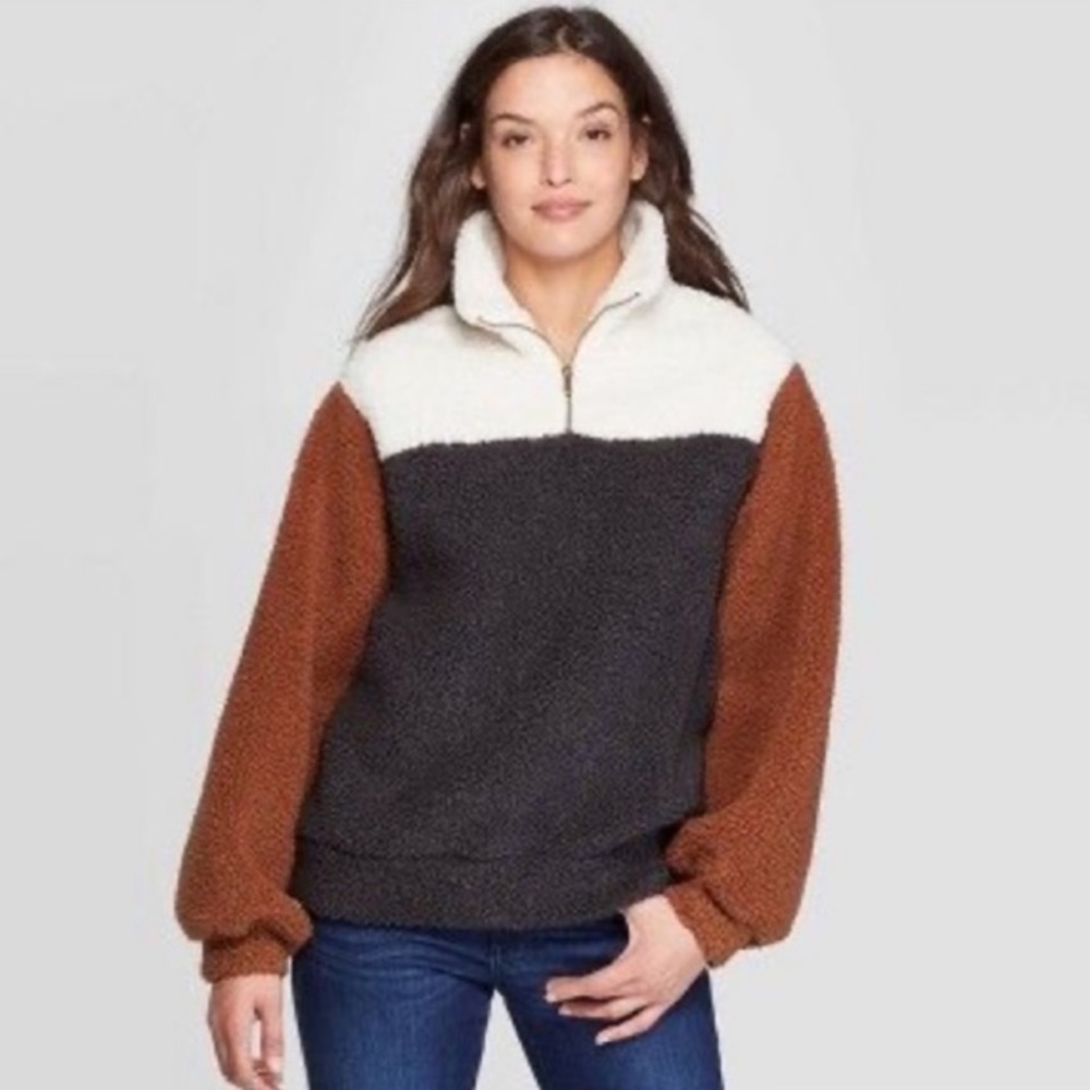 Universal Thread Fleece